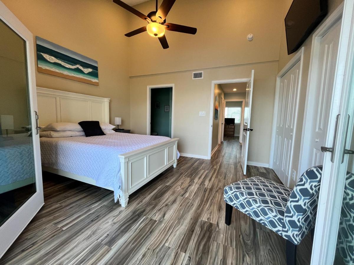 Rockport Waterfront Condo With A View 外观 照片