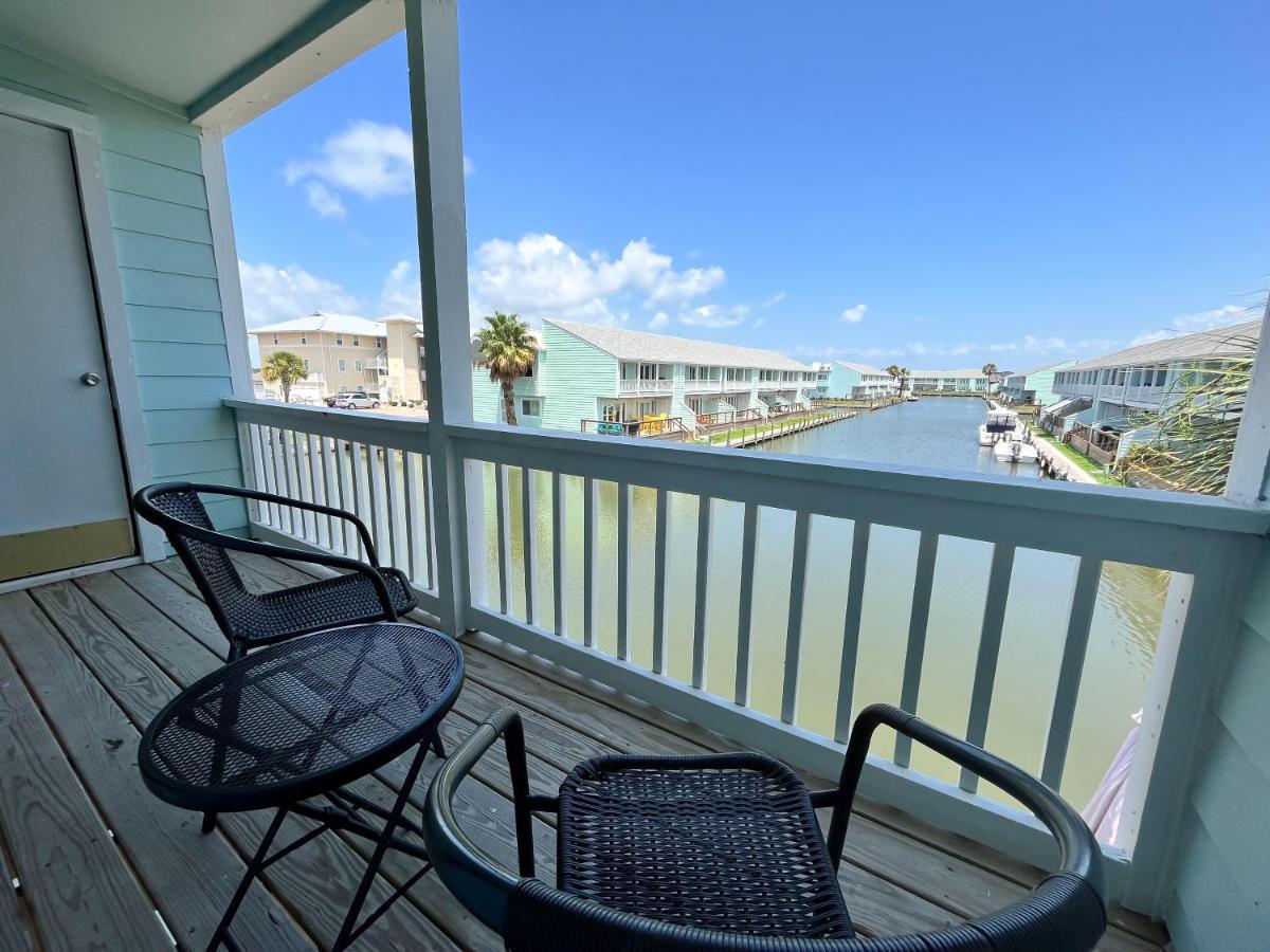 Rockport Waterfront Condo With A View 外观 照片