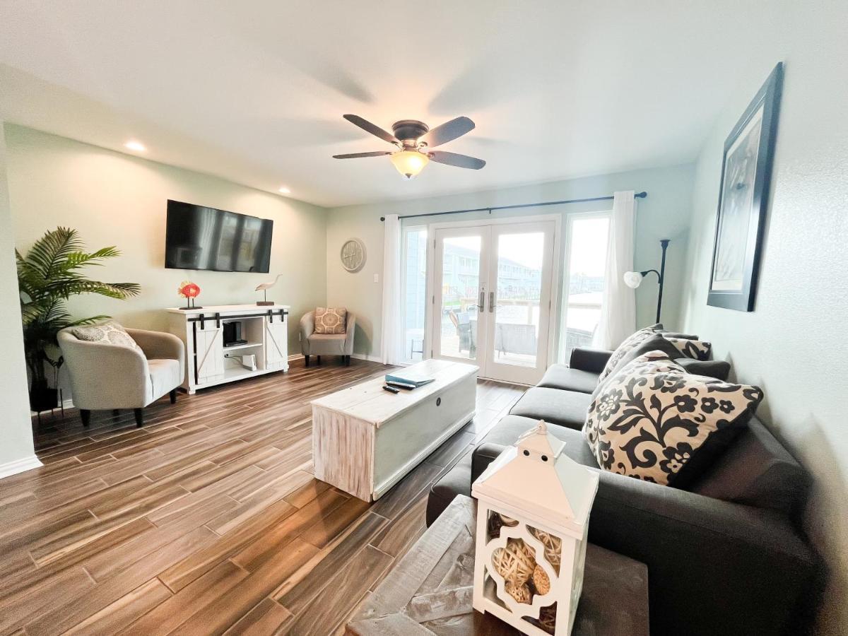 Rockport Waterfront Condo With A View 外观 照片