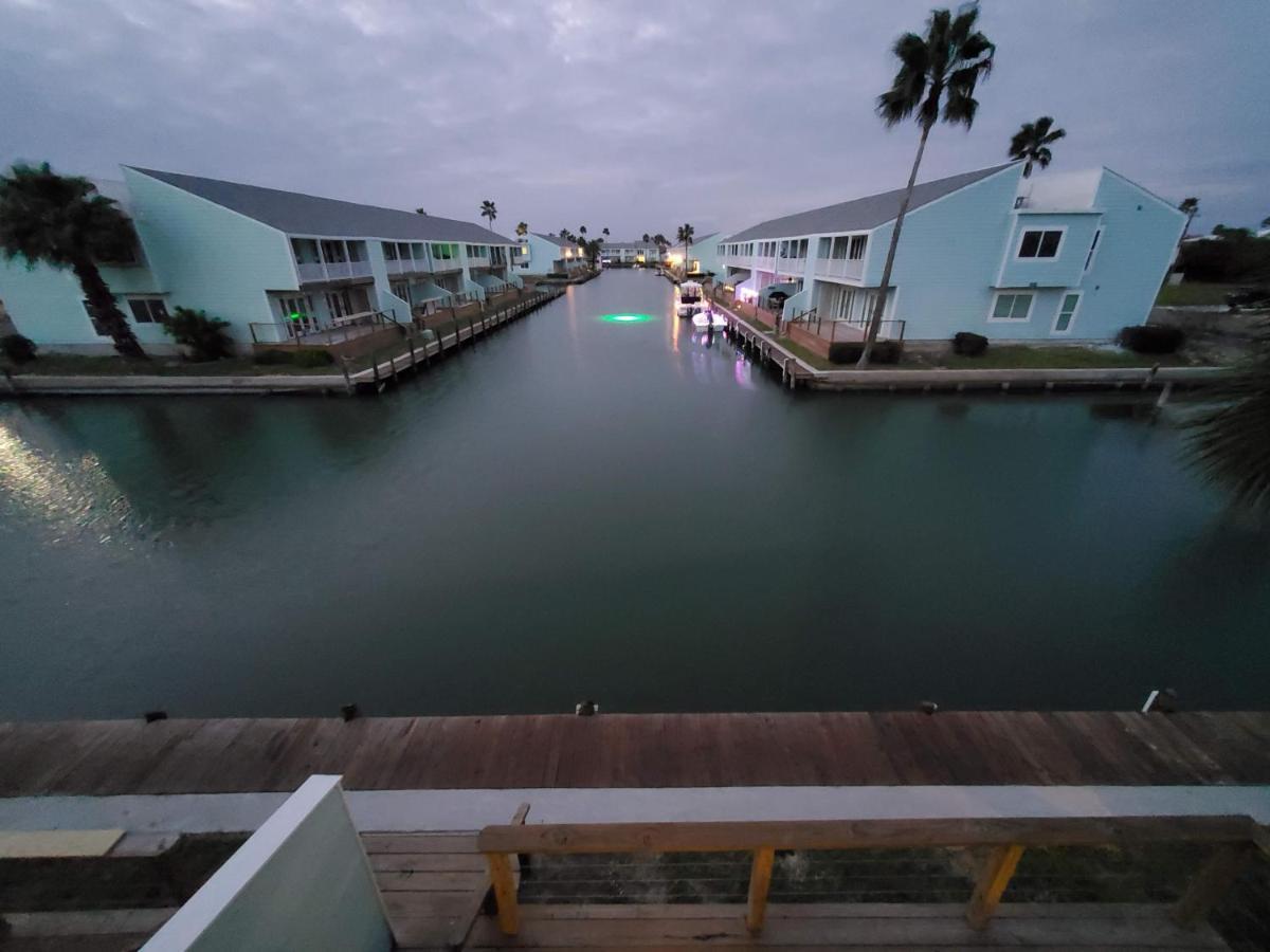 Rockport Waterfront Condo With A View 外观 照片