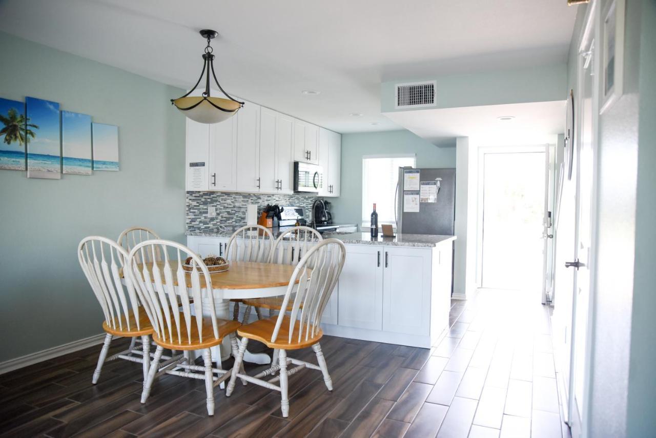 Rockport Waterfront Condo With A View 外观 照片